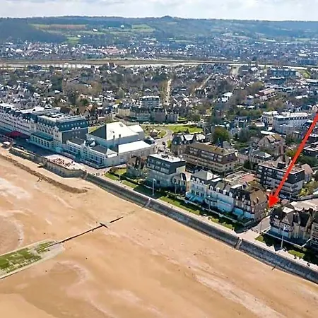 Le Petit Shamrock - Sur La Cabourg